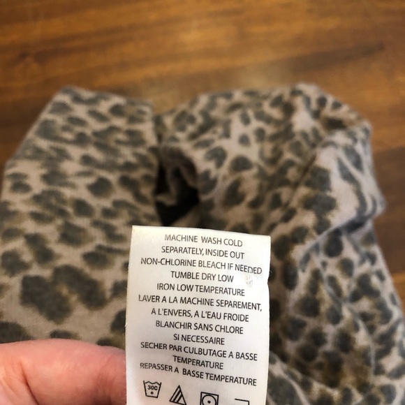 Leopard Print Cardigan - small - Picture 8 of 10